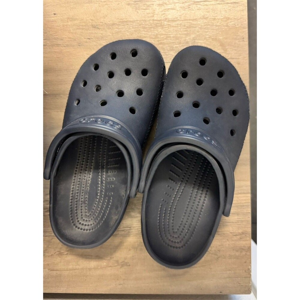 Crocs Unisex Adult Classic Slip On Sandals Ultra Light Water Friendly Clogs